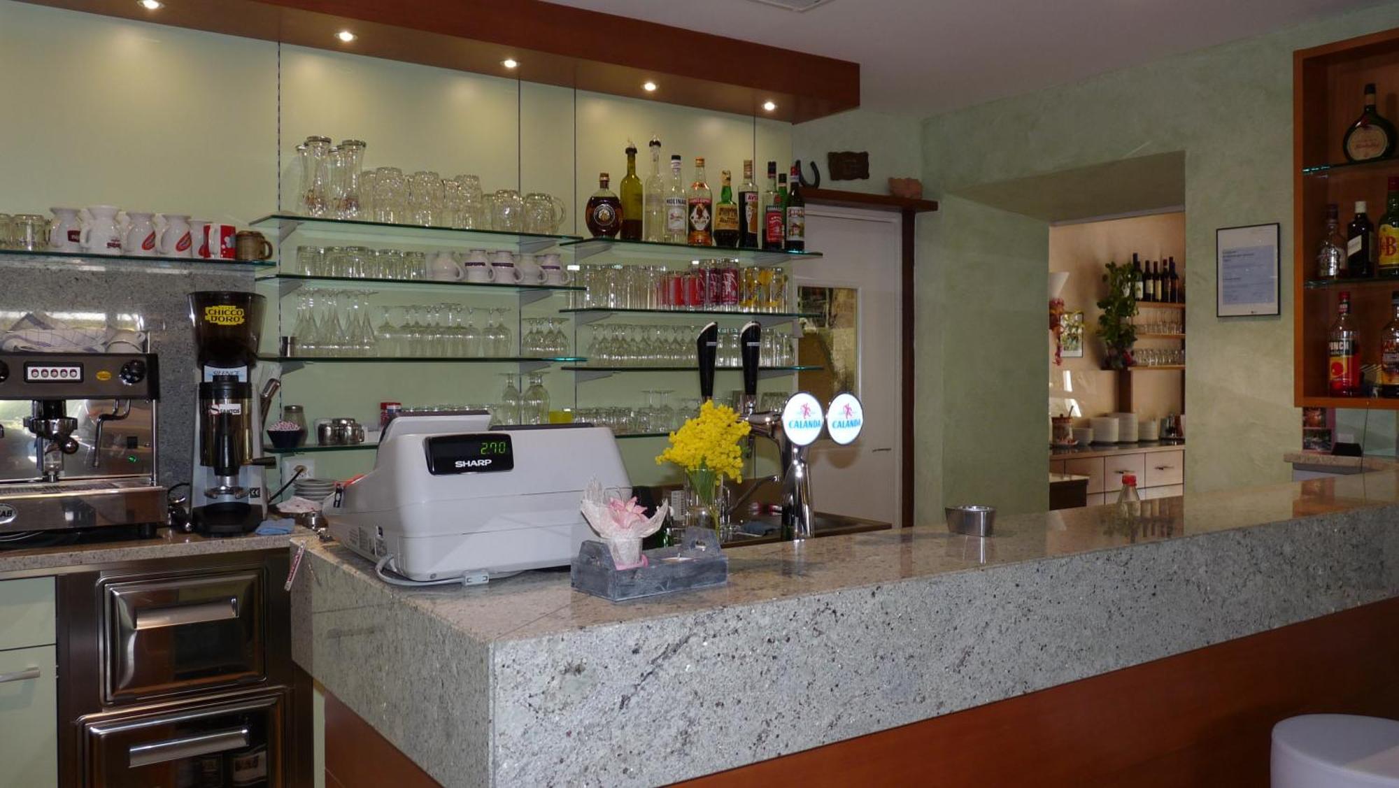 Отель Osteria Ticino By Ketty & Tommy Аскона Экстерьер фото